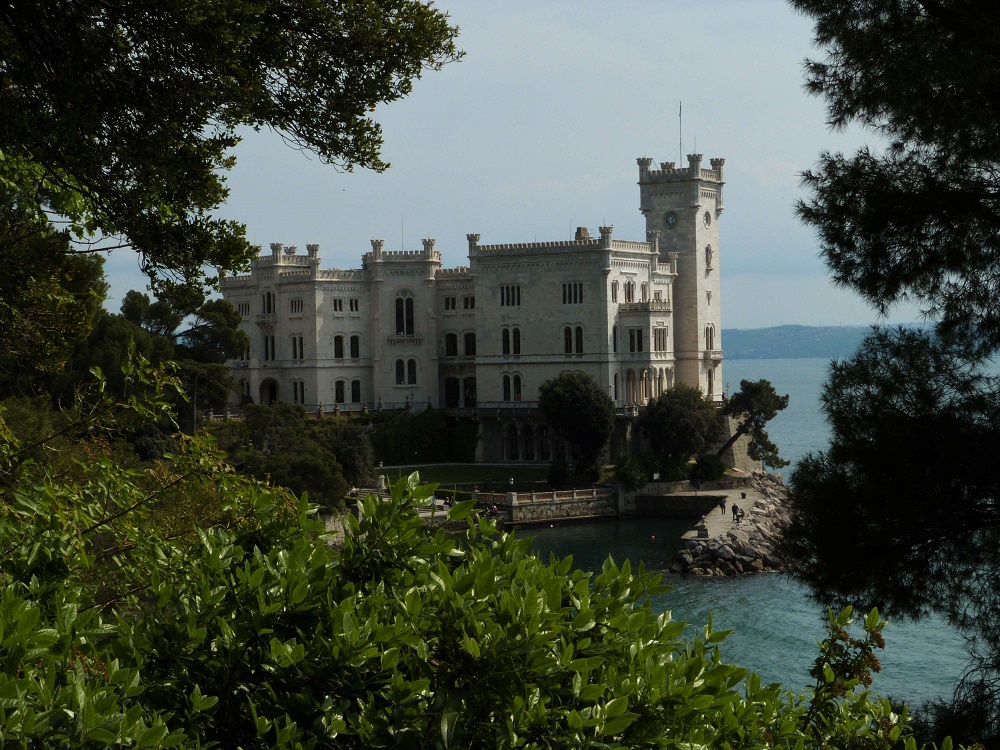 Miramare Castle: day trip to Trieste